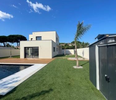Le Grau-dʼAgde Villa | Villa du Soleil Spacious villa with private pool near Cap dAgde beaches