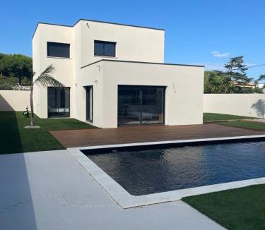 Le Grau-dʼAgde Villa | Villa du Soleil Spacious villa with private pool near Cap dAgde beaches