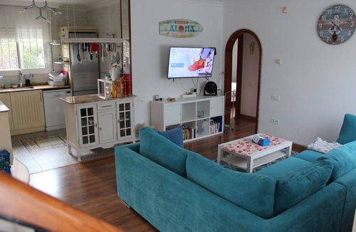 Costa del Zefir Villa | 'Villa El Sol' close to the Sea with Pool & Wi-Fi