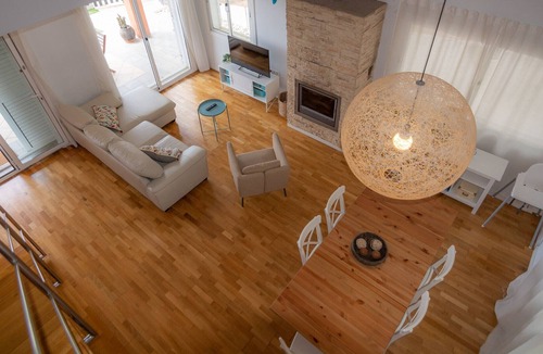 Sant Cebria de Vallalta Villa | Villa Anais