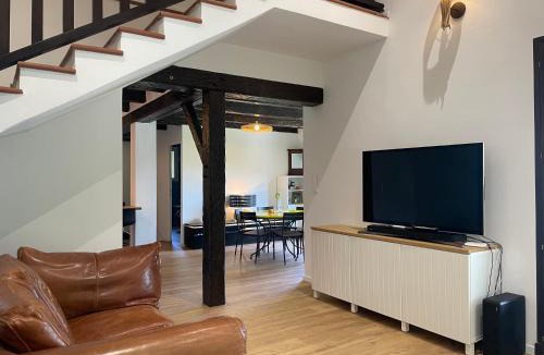 Saint-Dalmas-de-Tende Villa | Villa fleurie - maison familiale, véranda et jardin