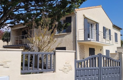 Saint-Georges-de-Didonne Villa | VILLA 3 STARS 10 PEOPLE SWIMMING POOL SHOPS 1.2 km BEACHES