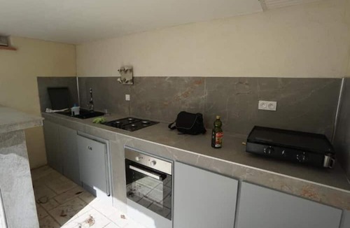 Saint-Nazaire Villa | Villa-Garden view-Private Bathroom