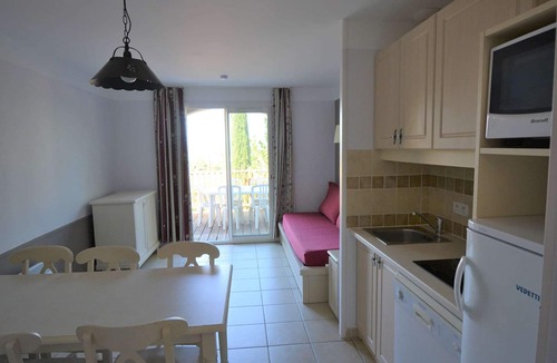 Rouret House | Villa Grospierres, 2 bedrooms, 6 persons