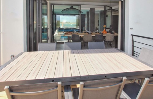 Brignogan-Plage Villa | Villa - Heated indoor pool - Sea view - Direct beach