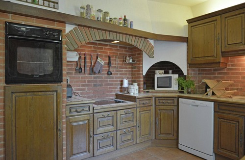 Le Boulou Villa | Villa in Le Boulou with Scenic Hilltop Views