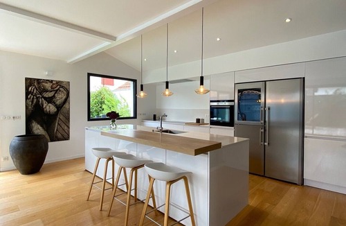 Biarritz Villa | Villa in the Biarritz Hills: Heated pool, garden, terrace, parking