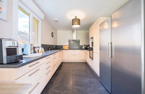 Saint-Jean-de-Maurienne Villa | Villa 'Maison Jarrier Ski , Vélo' with Mountain View, Private Terrace and Wi-Fi