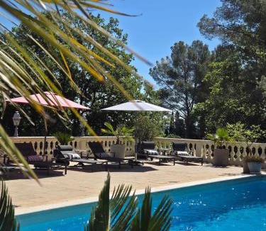 Draguignan House | Villa Manoe