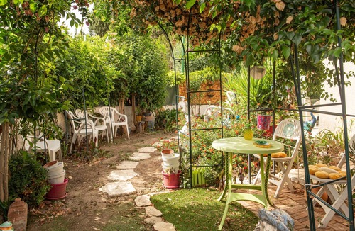 Rivesaltes House | "Villa Marie Carmen" Vacation Home with Shared Garden, Wi-Fi, and Air Conditioning
