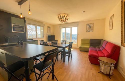 Coubon House | Villa Matilou Family-Friendly, Stunning View, Wi-Fi