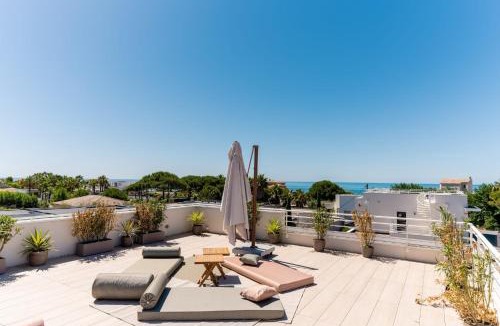 Le Grau-dʼAgde Villa | Villa Maya Rooftop beach access heated pool