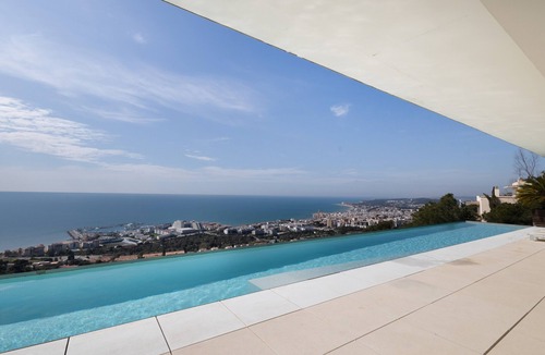 Quint Mar Villa | Villa 'Nirvana - Penthouse' with Sea Views, Wi-Fi and Air Conditioning