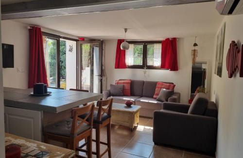 Saint-Nazaire Apartment | Villa Pitchou