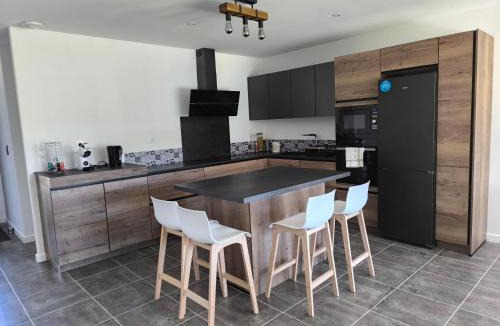 Vaison-la-Romaine House | villa récente climatisée avec piscine privée