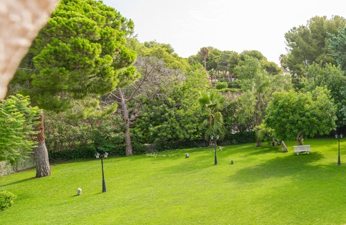 El Roc de Sant Gaieta Villa | Villa Roses R212 with large garden and private pool 600 meters from the beach