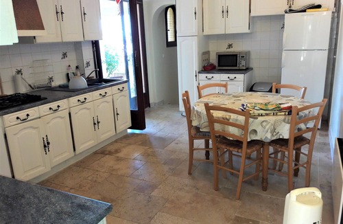 Villelongue-dels-Monts House | Villa Spacieuse Proche de Plage, Montagne, Village Piscine Privée, Jardin, vue