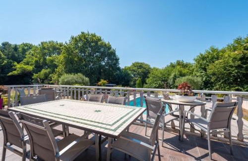 Saint-Laurent-de-Neste Villa | Villa spacieuse avec piscine privée à Saint-Laurent-de-Neste