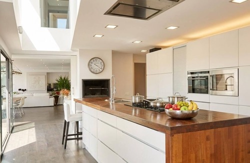 Sarria-Sant Gervasi Villa | Villa Sunset Amaizing Villa in Barcelona. View Ourdoor Areas Calm area