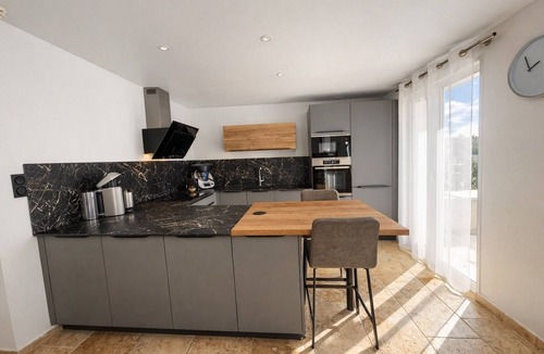 Le Grau-dʼAgde Villa | VILLA T4 in Grau d'Agde with swimming pool+WIFI+Clim/Beach 170m away
