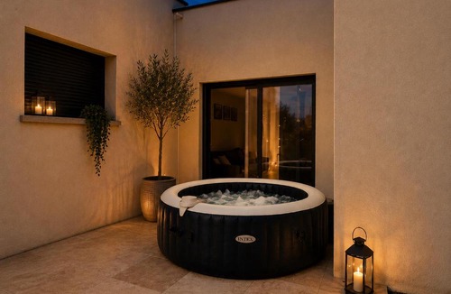 Saint-Just-Chaleyssin House | Villa VGART