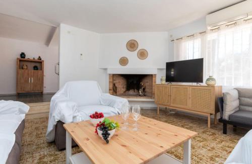 Vilafortuny Villa | Villa Vilafortuny by Interhome