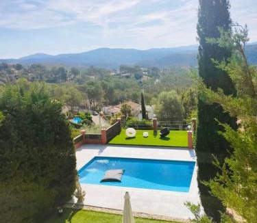 Olivella Villa | Villa Wanderlust Sitges Hills Exclusive pool only families
