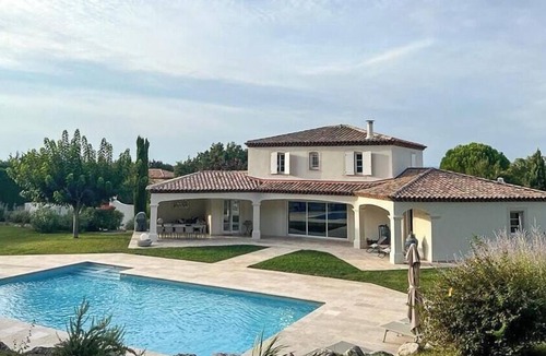 Cabries House | Villa with landscaped park near Aix-en-Provence