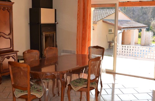 Vagnas House | Villa with pool and AC, pets allowed