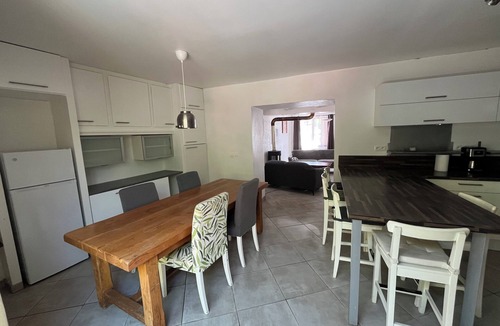 Serignan-du-Comtat House | Village house in Serignan-du-Comtat