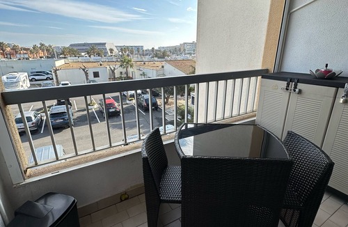 Naturist Village Apartment | Village naturiste - Port-Soleil/Studio level 2 harbor view