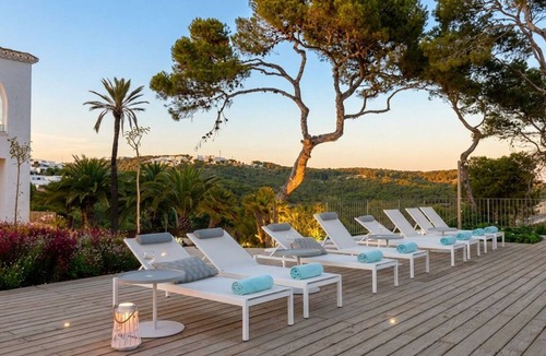 Vilanova I la Geltru Villa | Villas Brisa del Mar. Front line/Spectacular sea views by Weekly Villas