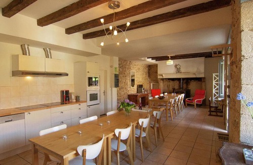 Saint-Leonard-de-Noblat House | Vintage Holiday Home in Limousin near the Forest