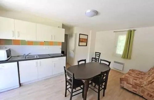 Brusque Apartment | VVF Sud Aveyron * - 2 Room Apartment 5 People 1 baby