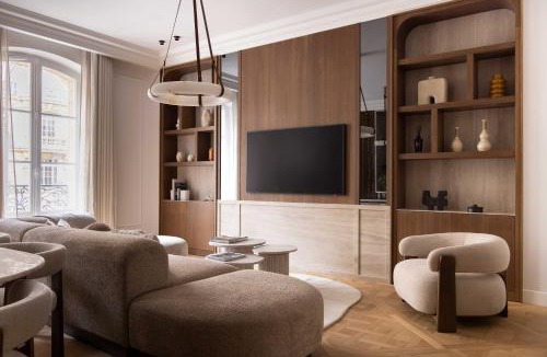 Quartier de la Plaine-de-Monceaux Apartment | Wagram 85 - Luxury Apartments
