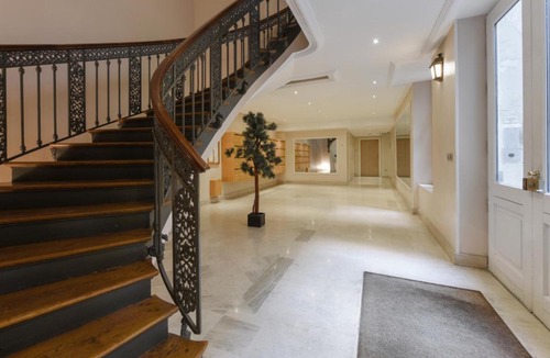 Vivienne Apartment | Welkeys - Richelieu Apartment