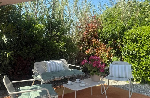 Loriol-sur-Drome Apartment | Whole house in the countryside near the river