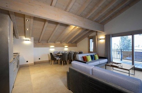 Le Grand-Bornand Apartment | Wifi, 100m from resort center, view mountain, fitness, swimming pool, sauna, hammam, balcony