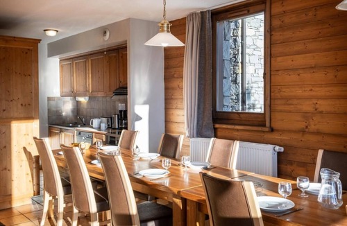 Les Eucherts Apartment | Wifi, 150m from shops, swimming pool, sauna, hammam, balcony, fireplace or stove, tv, ski locker