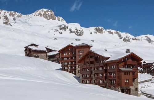 Les Almes Apartment | Wifi, 200m from resort center, balcony, tv, ski locker, 55m², Tignes