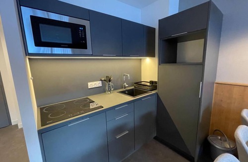 Auris Apartment | Wifi, 200m from resort center, view mountain, swimming pool, sauna, hammam, terrace, balcony, tv