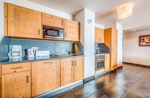 Les Almes Apartment | Wifi, 4th floor, balcony, tv, ski locker, 80m², Tignes