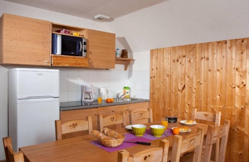 La Feclaz Apartment | Wifi, Ground floor, swimming pool, sauna, terrace, balcony, parking, ski locker, 35-42m², La Féclaz