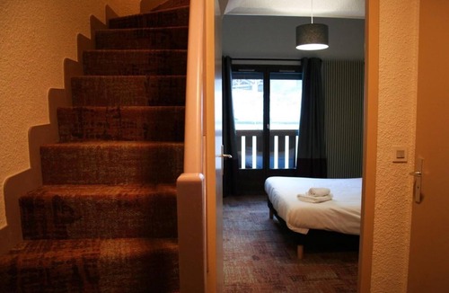 Pralognan-la-Vanoise Hotel | Wifi, swimming pool, sauna, tv, 45m², Pralognan-la-Vanoise