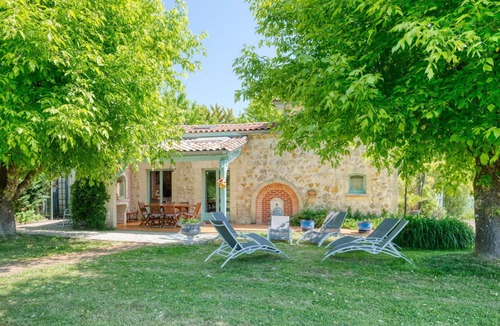 Gaillan-en-Medoc House | Wonderful private villa for 6 people with WIFI, TV, terrace and pets allowed