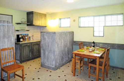 Queyrac House | Wonderful private villa for 4 guests with TV, terrace and pets allowed