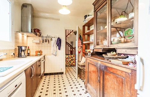 Ascain House | Wonderful private villa for 6 guests with WIFI, TV and pets allowed