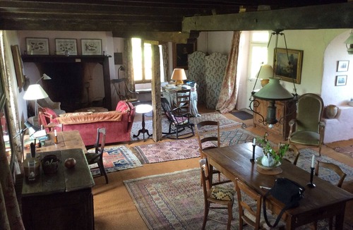 Loubressac House | Writer Retreat, Tranquil Stone Farmhouse, Views, Ancient Barns, Rose Garden