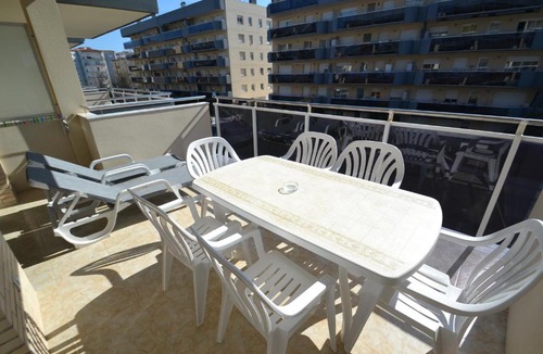 La Pineda Apartment | WVP - New Pineda