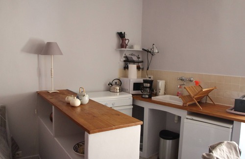Barjac Apartment | Zéphyr - Romantic apartment 4 people